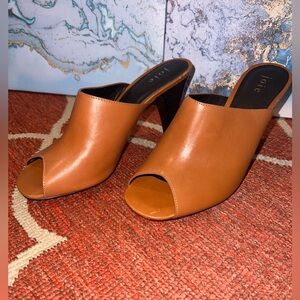 JOIE Olya tan leather mule slide size 9 (39.5) SLIGHTLY USED